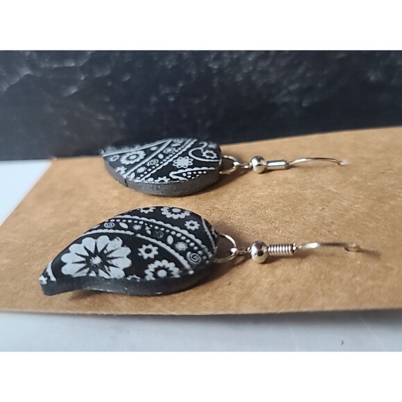 Polymer Clay Floral Dangling Pierced Earrings New - Picture 7 of 10